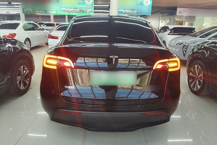 Used Tesla Model Y 2022 Rear-Wheel-Drive Version Rear