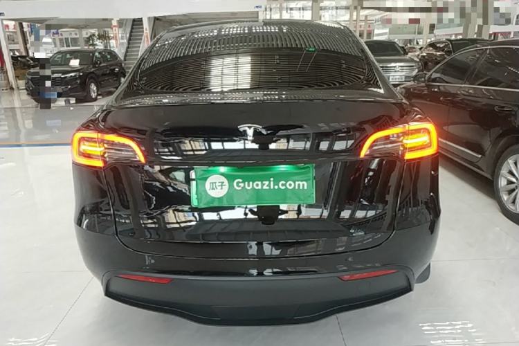 Used Tesla Model Y 2022 Rear-Wheel-Drive Version Rear