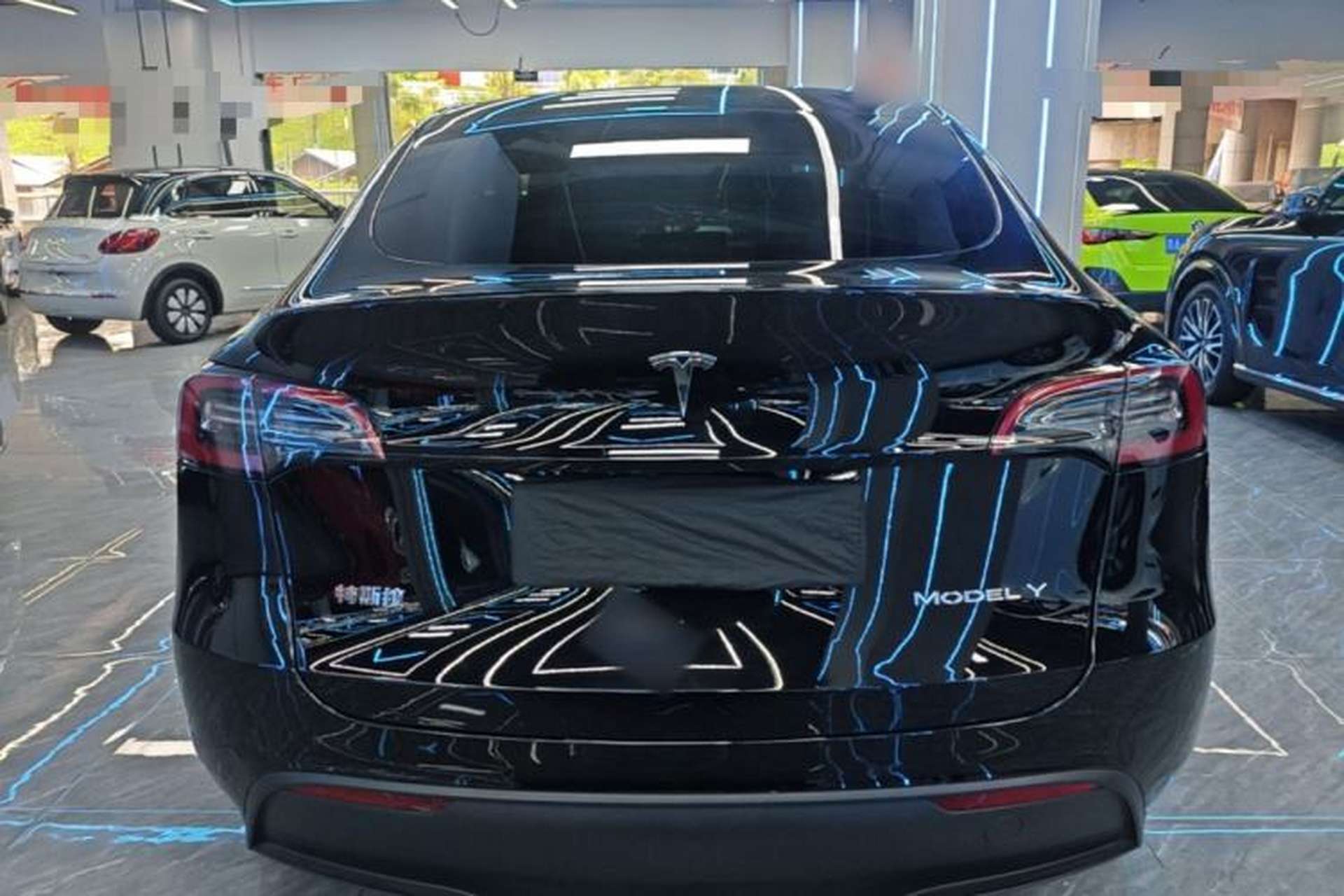 Used Tesla Model Y 2022 Long-Range All-Wheel-Drive Version Rear