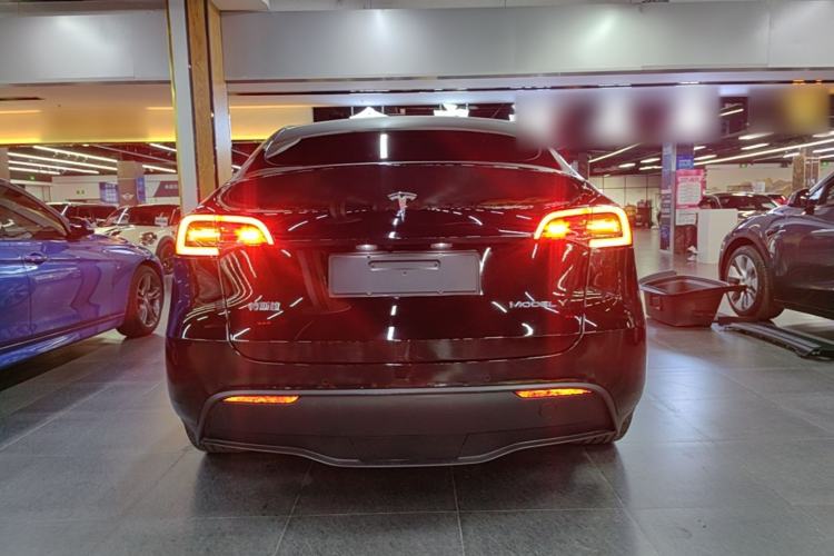 Used Tesla Model Y 2022 Rear-Wheel-Drive Version Rear