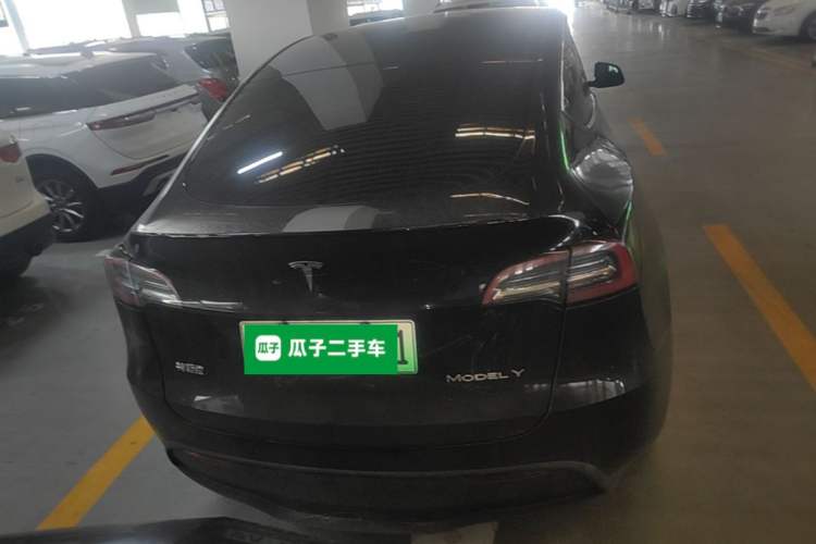 Used Tesla Model Y 2022 Rear-Wheel-Drive Version Rear