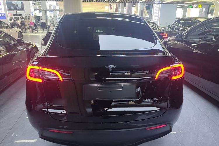 Used Tesla Model Y 2022 Rear-Wheel-Drive Version Rear