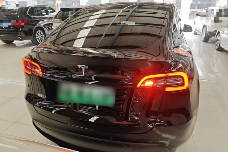 Used Tesla Model Y 2022 Rear-Wheel-Drive Version Rear