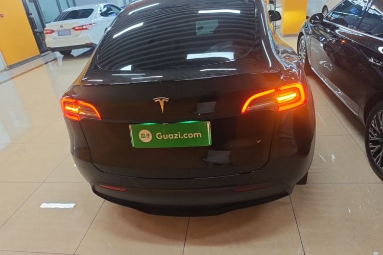 Used Tesla Model Y 2022 Rear-Wheel-Drive Version Rear