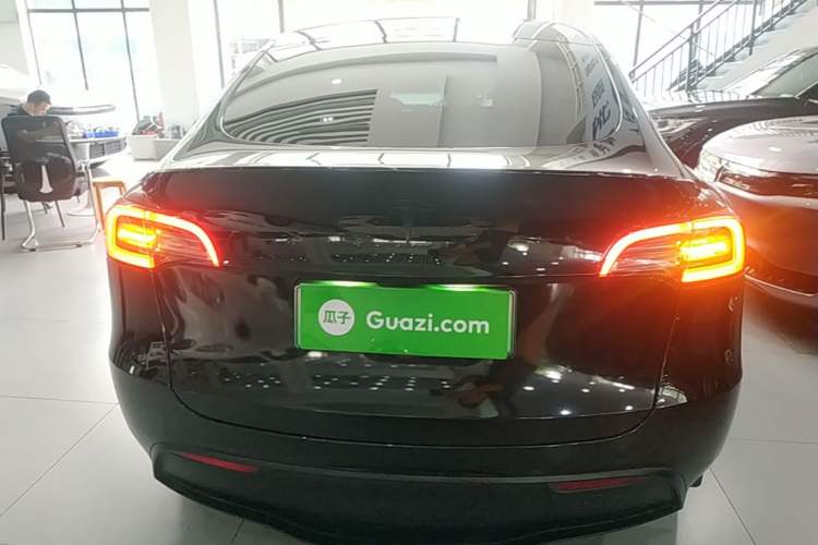 Used Tesla Model Y 2022 Rear-Wheel-Drive Version Rear