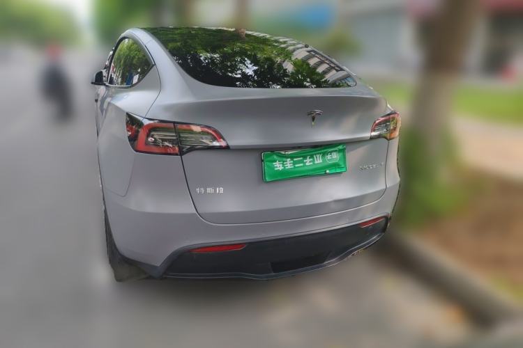 Used Tesla Model Y 2022 Long-Range All-Wheel-Drive Version Rear