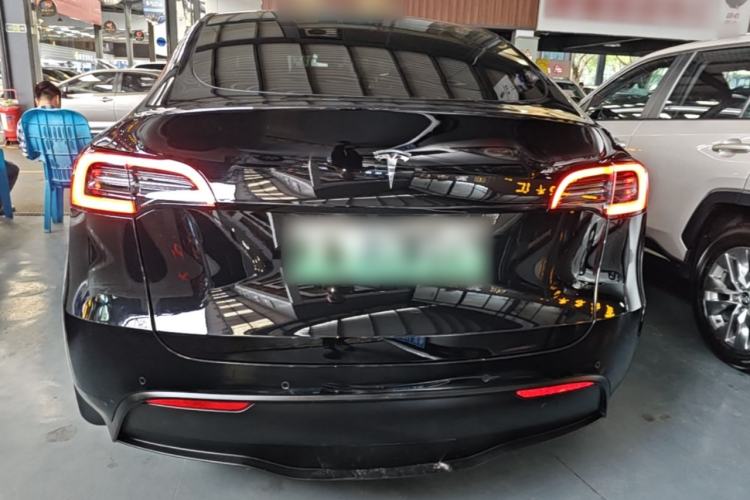 Used Tesla Model Y 2022 Long-Range All-Wheel-Drive Version Rear