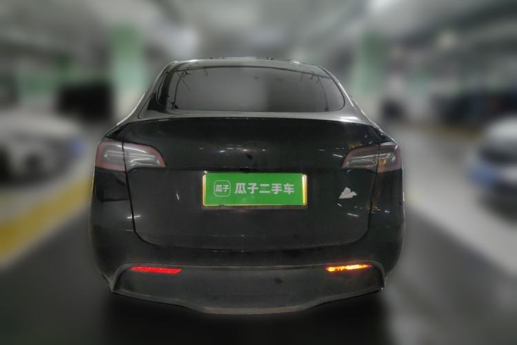 Used Tesla Model Y 2022 Long-Range All-Wheel-Drive Version Rear