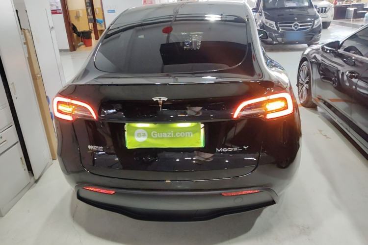 Used Tesla Model Y 2022 Rear-Wheel-Drive Version Rear