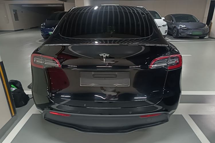 Used Tesla Model Y 2022 Rear-Wheel-Drive Version Rear