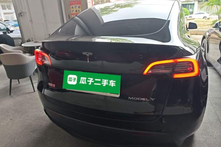 Used Tesla Model Y 2022 Rear-Wheel-Drive Version Rear