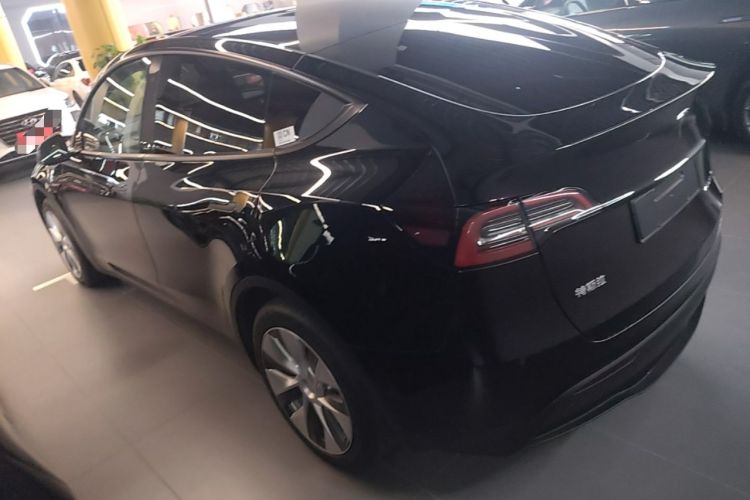 Used Tesla Model Y 2022 Rear-Wheel-Drive Version Rear Left 45 Deg