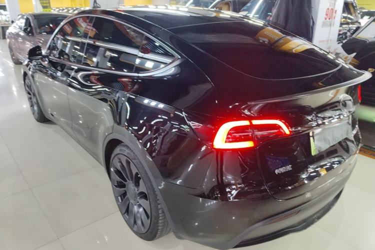 Used Tesla Model Y 2022 Performance High-Performance All-Wheel-Drive Version Rear Left 45 Deg
