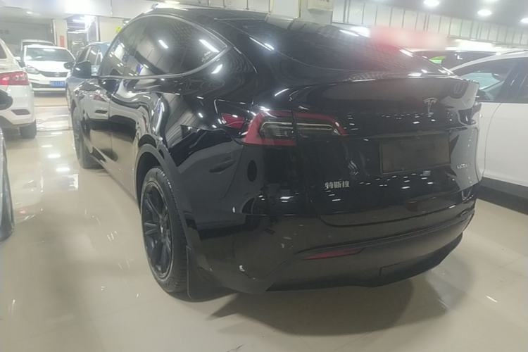 Used Tesla Model Y 2022 Rear-Wheel-Drive Version Rear Left 45 Deg