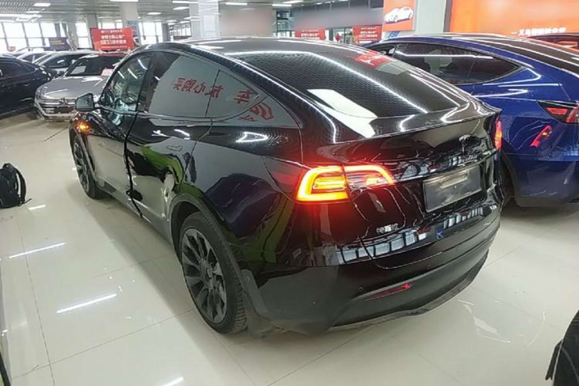 Used Tesla Model Y 2022 Long-Range All-Wheel-Drive Version Rear Left 45 Deg