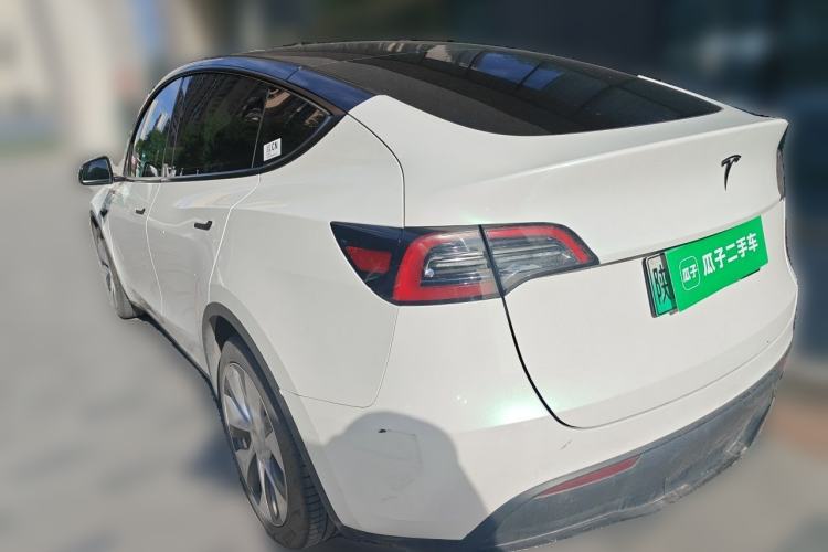 Used Tesla Model Y 2022 Rear-Wheel-Drive Version Rear Left 45 Deg