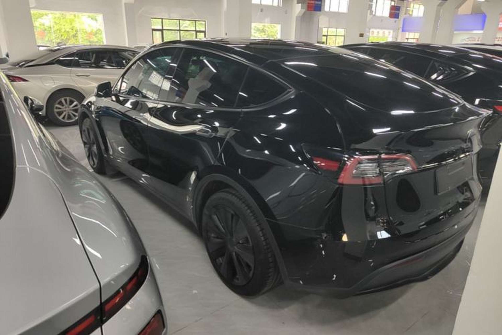 Used Tesla Model Y 2022 Revised Version Rear-Wheel Drive Rear Left 45 Deg