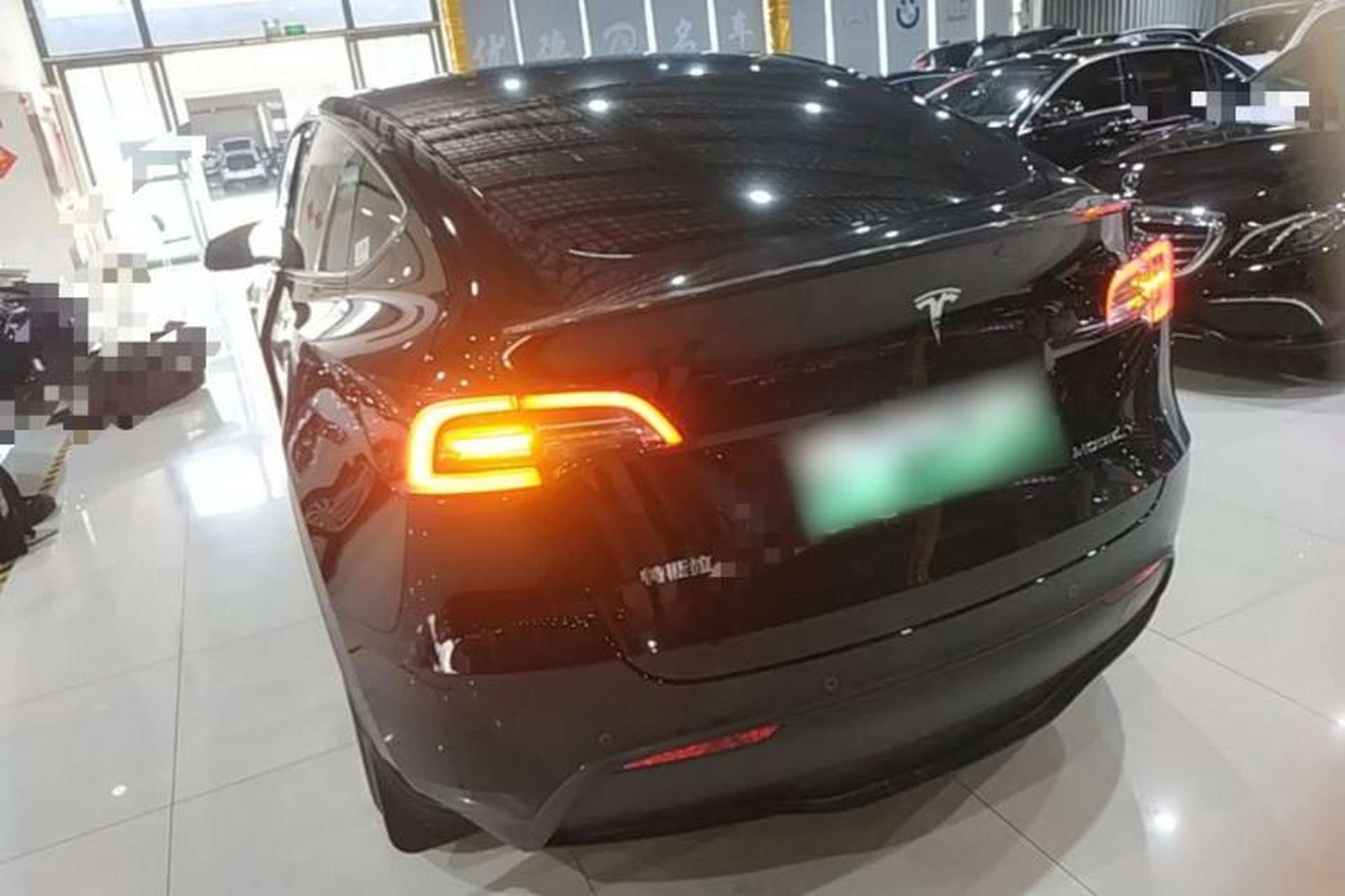 Used Tesla Model Y 2022 Revised Version Long-Range All-Wheel Drive Rear Left 45 Deg
