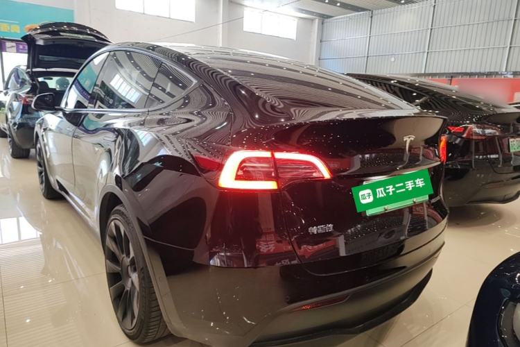 Used Tesla Model Y 2022 Rear-Wheel-Drive Version Rear Left 45 Deg
