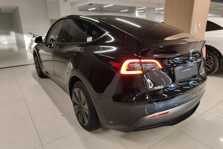 Used Tesla Model Y 2022 Revised Version Rear-Wheel Drive Rear Left 45 Deg
