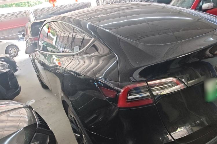 Used Tesla Model Y 2022 Long-Range All-Wheel-Drive Version Rear Left 45 Deg