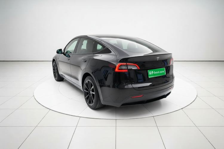 Used Tesla Model Y 2022 Rear-Wheel-Drive Version Rear Left 45 Deg