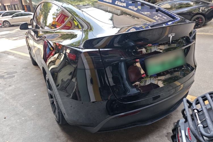 Used Tesla Model Y 2022 Rear-Wheel-Drive Version Rear Left 45 Deg