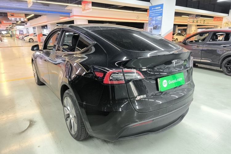 Used Tesla Model Y 2022 Long-Range All-Wheel-Drive Version Rear Left 45 Deg