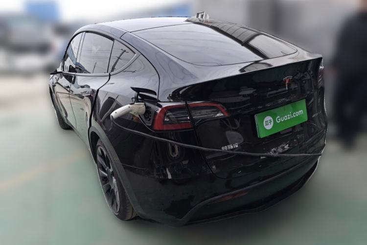Used Tesla Model Y 2022 Rear-Wheel-Drive Version Rear Left 45 Deg