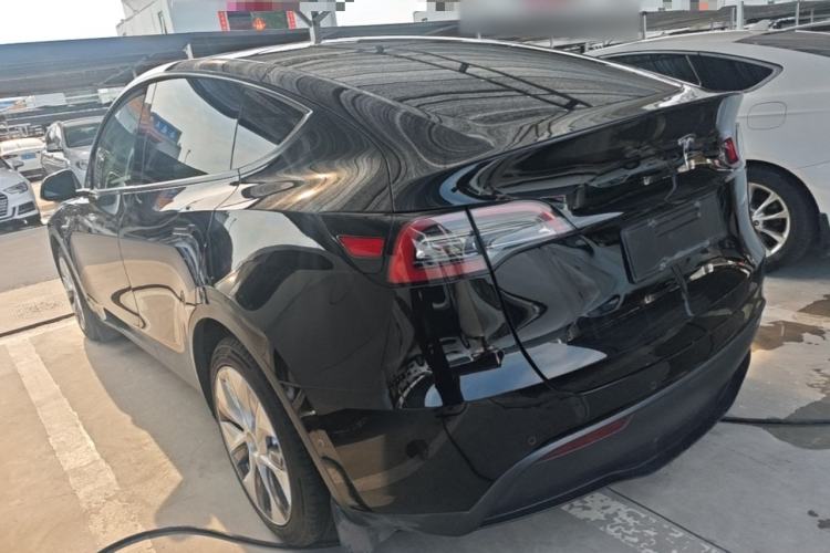 Used Tesla Model Y 2022 Rear-Wheel-Drive Version Rear Left 45 Deg
