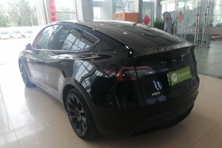 Used Tesla Model Y 2022 Rear-Wheel-Drive Version Rear Left 45 Deg