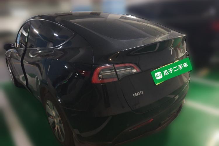 Used Tesla Model Y 2022 Long-Range All-Wheel-Drive Version Rear Left 45 Deg