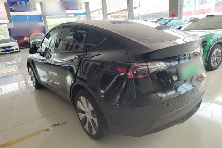 Used Tesla Model Y 2022 Rear-Wheel-Drive Version Rear Left 45 Deg