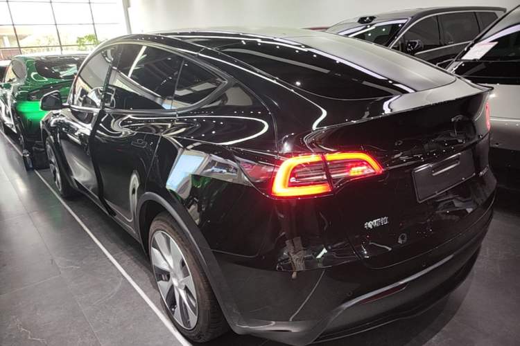 Used Tesla Model Y 2022 Revised Version Rear-Wheel Drive Rear Left 45 Deg