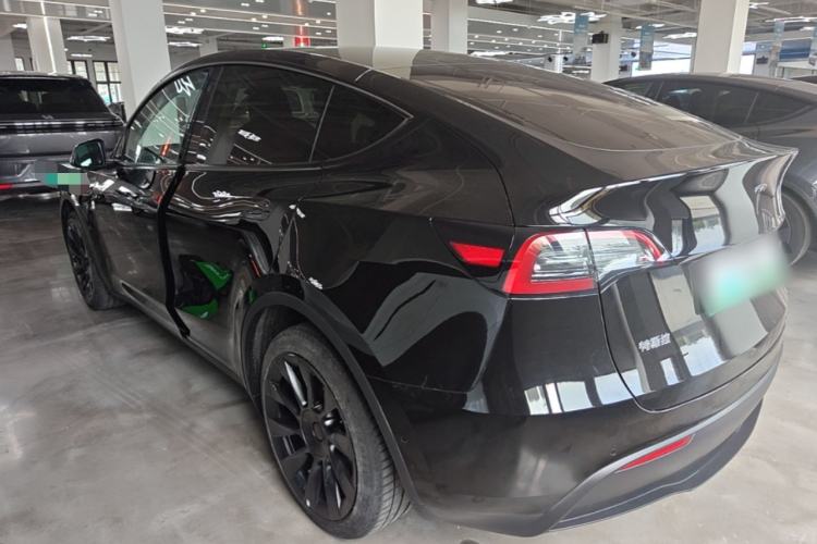 Used Tesla Model Y 2022 Long-Range All-Wheel-Drive Version Rear Left 45 Deg