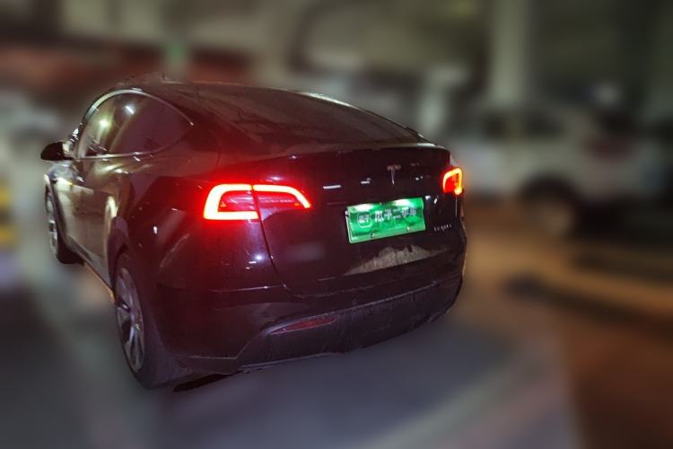 Used Tesla Model Y 2022 Rear-Wheel-Drive Version Rear Left 45 Deg