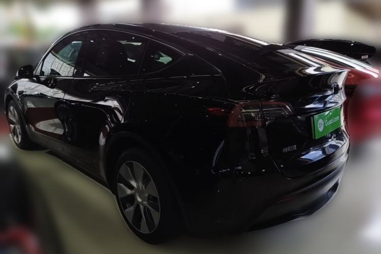 Used Tesla Model Y 2022 Long-Range All-Wheel-Drive Version Rear Left 45 Deg
