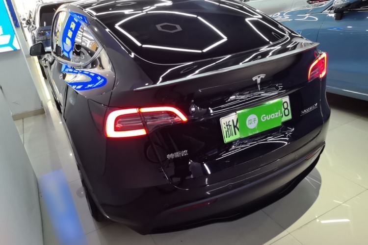 Used Tesla Model Y 2022 Performance High-Performance All-Wheel-Drive Version Rear Left 45 Deg