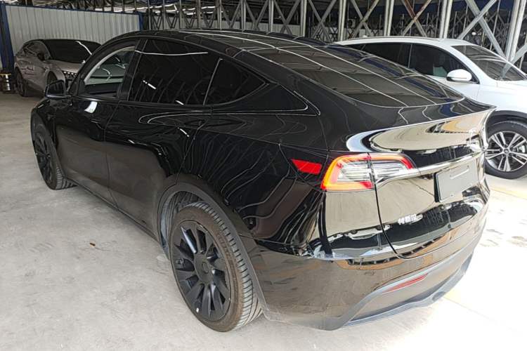 Used Tesla Model Y 2022 Revised Version Long-Range All-Wheel Drive Rear Left 45 Deg