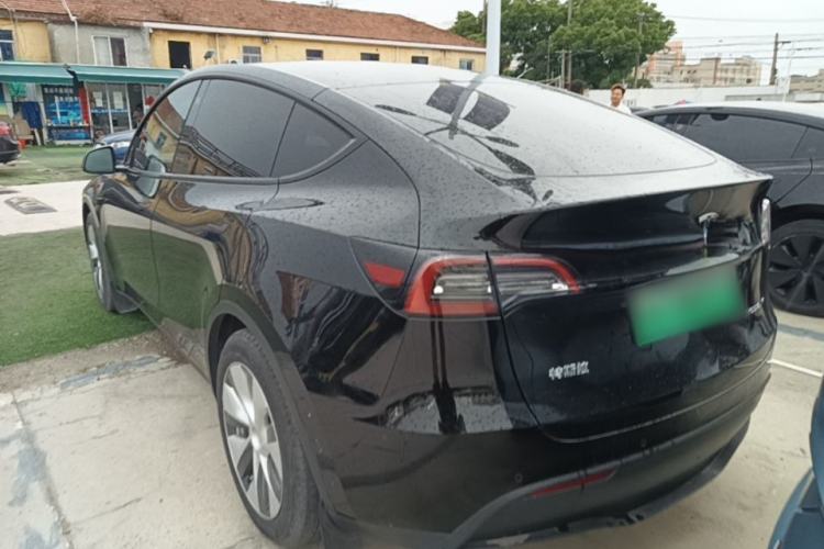 Used Tesla Model Y 2022 Rear-Wheel-Drive Version Rear Left 45 Deg