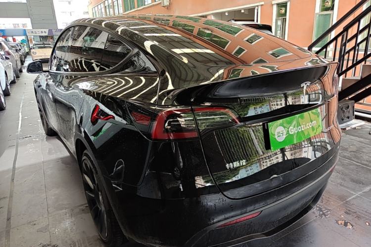 Used Tesla Model Y 2022 Long-Range All-Wheel-Drive Version Rear Left 45 Deg