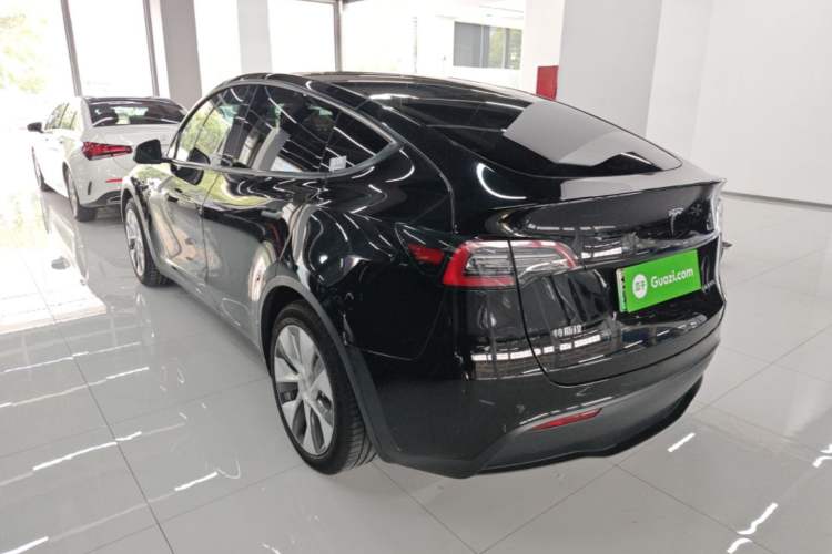 Used Tesla Model Y 2022 Rear-Wheel-Drive Version Rear Left 45 Deg
