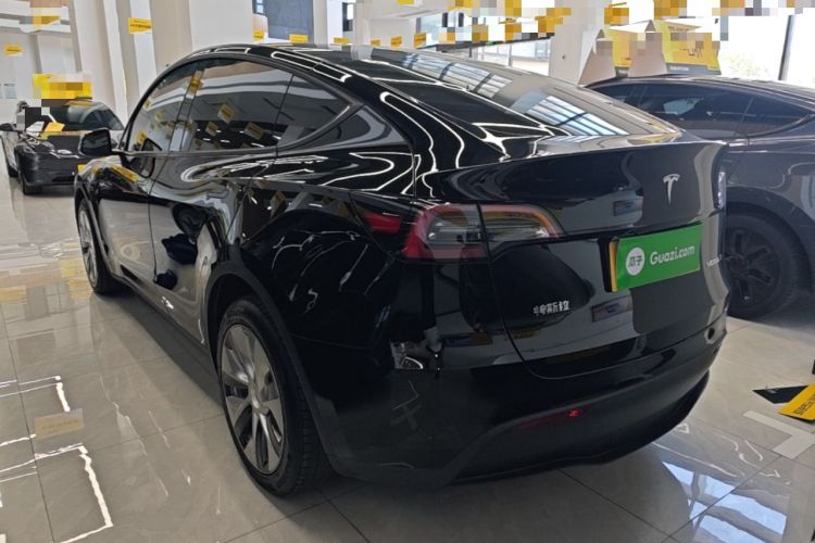 Used Tesla Model Y 2022 Long-Range All-Wheel-Drive Version Rear Left 45 Deg