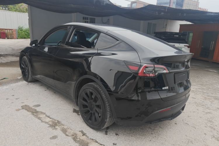 Used Tesla Model Y 2022 Long-Range All-Wheel-Drive Version Rear Left 45 Deg