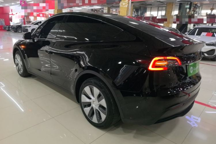 Used Tesla Model Y 2022 Rear-Wheel-Drive Version Rear Left 45 Deg