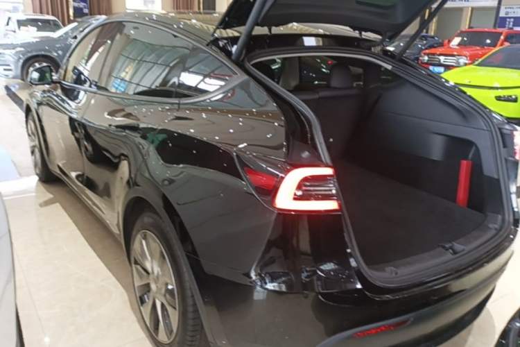 Used Tesla Model Y 2022 Revised Version Rear-Wheel Drive Rear Left 45 Deg
