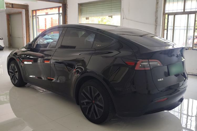 Used Tesla Model Y 2022 Rear-Wheel-Drive Version Rear Left 45 Deg
