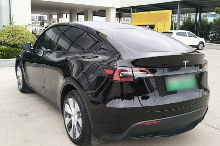 Used Tesla Model Y 2022 Long-Range All-Wheel-Drive Version Rear Left 45 Deg