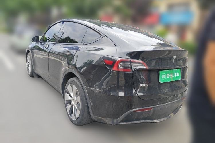Used Tesla Model Y 2022 Long-Range All-Wheel-Drive Version Rear Left 45 Deg