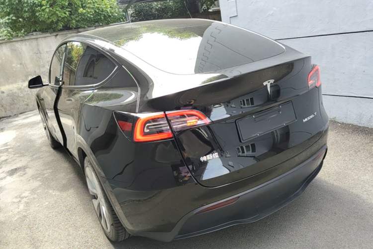 Used Tesla Model Y 2022 Revised Version Rear-Wheel Drive Rear Left 45 Deg